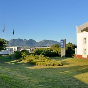 Town Lodge George